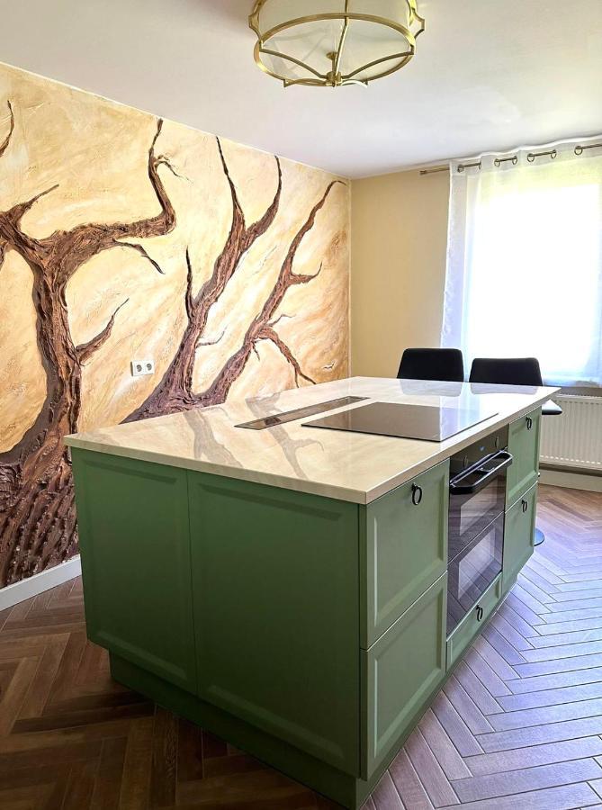 Osada Gesin Apartment Zabor ภายนอก รูปภาพ